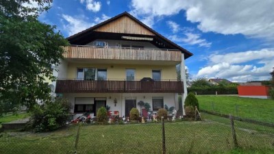 Exklusive 5-Zimmer-Wohnung im Erdgeschoss – von Privat- gehobene Ausstattung in 75382 Althengstett