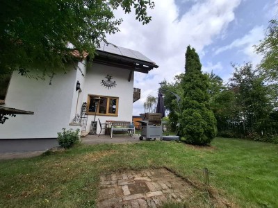Charmantes Einfamilienhaus mit 606 m² Grundstück – Ideal für kleine Familien & autarkes Leben