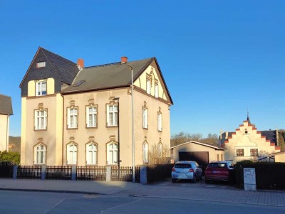 3-Familienhaus im Villenstil, mit Garage und Garten!