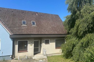 Doppelhaushälfte mit Garage in Hansühn