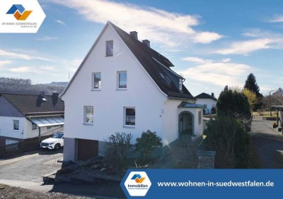 VR IMMO: Zuhause mit Herz- gepflegtes  Ein- Zweifamilienhaus in guter Lage von Netphen!