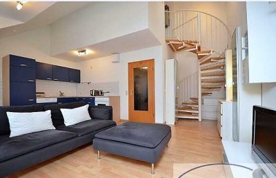 Moderne, voll möblierte Maisonette mit Balkon und TG in Filderstadt