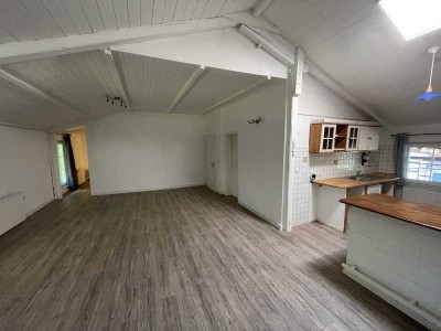 Gemütliche Wohnung auf Aussiedlerhof mit eigenem Garten