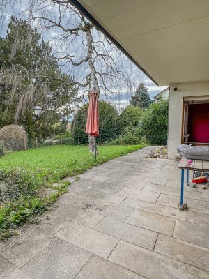 Großzügige 4-Zimmer-Wohnung mit Garten, Terrasse und Garage in ruhiger Lage