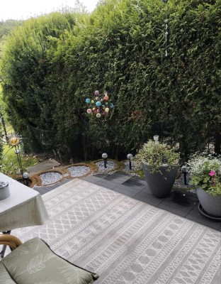 2 Zimmer Wohnung mit Terrasse und Gartenanteil, Einbauküche, ruhige Lage,Mäuerach