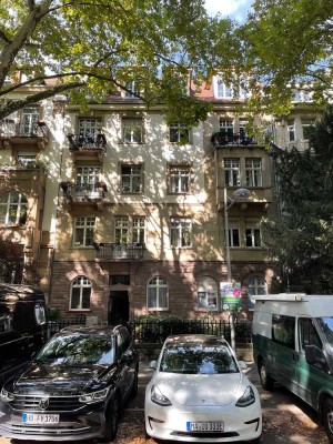 MA- Max-Joseph-Straße: Edle Maisonette mit Dachterrasse