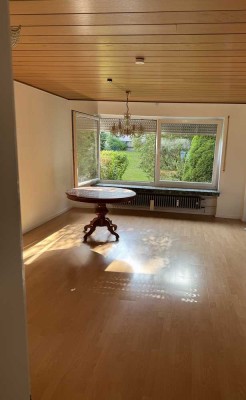 3-Zi.-Wohnung mit Terrasse, neuer Küche & Garage in Kassel-Bad Wilhelmshöhe