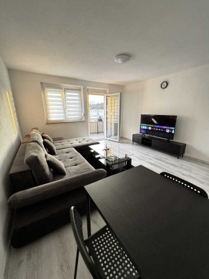 Schöne 3 Zimmer Wohnung in sehr zentraler Lage