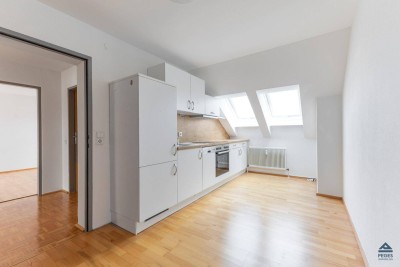 Stadt am Land: 2½-Zimmer-Wohnung in Ortslage Eugendorf