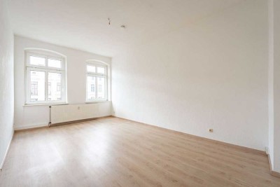 ❄️ NEU! Charmante Altbauwohnung mit Balkon, moderner Einbauküche & Tageslichtbad ❄️