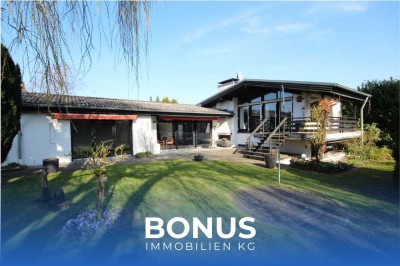 Freistehender Winkelbungalow * Niederkrüchten-Elmpt * Wfl. ca. 180 m² * GRD ca. 1.185 m² * 3 Garagen