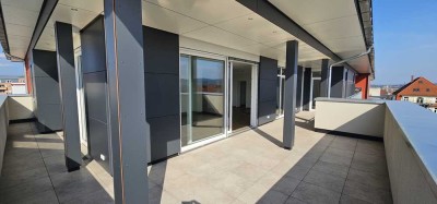 Weitläufige Wohnung mit großer Terasse