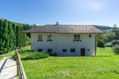 Einfamilienhaus auf sonnigem Doppelgrundstück in fabelhafter Aussichtslage