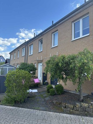 Schönes helles Haus mit  Garten in Trier, Tarforst zum 01.09.2025 frei