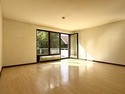 2-Zimmer-Wohnung mit Südwestbalkon und Garage in Eimsbüttel