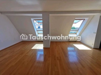 Tauschwohnung: Helle Dachgeschosswohnung nahe Zentrum
