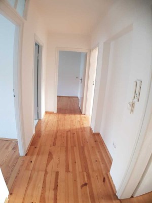 3-Zimmer-Wohnung in Regensburg, WG geeignet