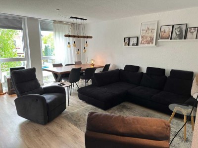 Geschmackvolle, gepflegte 3-Raum-Hochparterre-Wohnung mit Einbauküche in Hannover