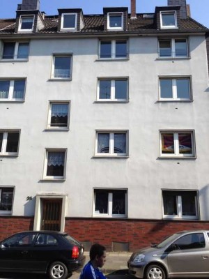 Gepflegte 2-Zimmer Wohnung im 3. OG in Duisburg-Duissern