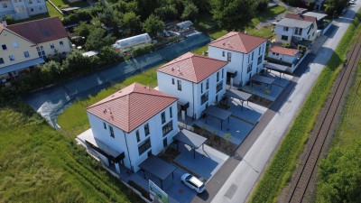 NEUE PREISE! Moderne Doppelhaushälfte in Pinkafeld