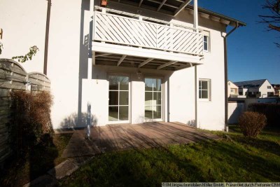 Rarität - Gartenwohnung mit 3 Zi. / Terrasse / Carport - neue Bodenbeläge