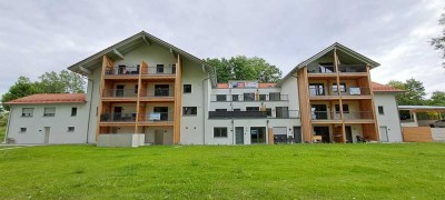 ERSTBEZUG: Gehobene 2,5 Zimmer Wohnung in ruhiger und ländlicher Lage von Wittibreut!