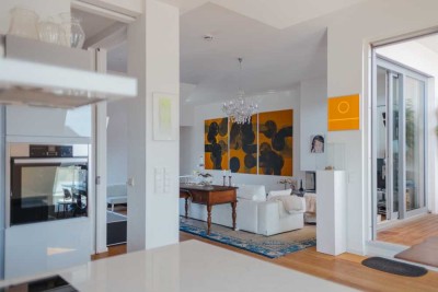 Großes Penthouse mit Dachgarten über Berlin