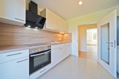 Attraktive 3-RW in Hochparterre * EBK * PKW-SP * Bad mit Fenster & Wanne * Balkon * gute ÖPNV * TOP
