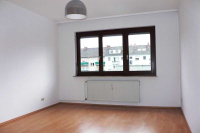 Schwetzingerstadt - gepflegte 2 ZKB/Balkon - Wohnung