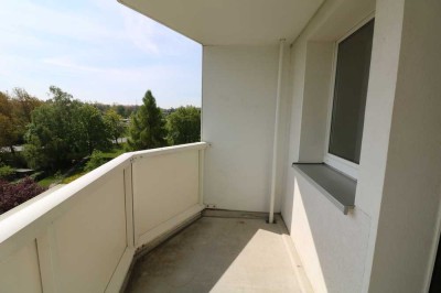 Sparfüchse aufgepasst! Gemütliche 2RW mit schönem Balkon!