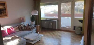 Geschmackvolle 4-Raum-Wohnung mit Balkon und EBK in Miesbach