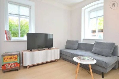 Stilvolle, modernisierte 2-Zimmer-Wohnung mit Balkon in Nürnberg