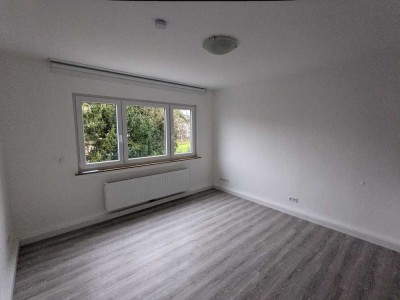 Helle 1-Zimmer Wohnung mit Küche