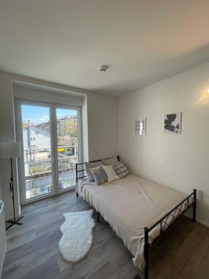 Mitten in STUTTGART ! Wunderschöne vollmöbilierte Studioapartments zur Miete