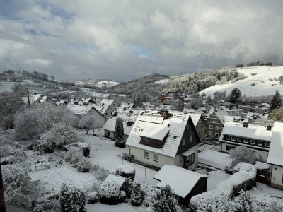 80 m²-Wohnung mit Balkon und hohem Freizeitwert ab sofort