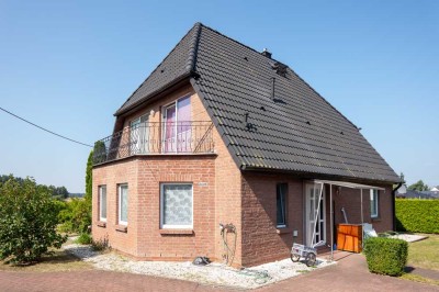 ☆ ☆ ☆ ☆ ☆  Listenpreis 322.000 €; Einfamilienhaus in Kröslin, Insel Usedom, ruhig gelegen ☆ ☆ ☆ ☆ ☆