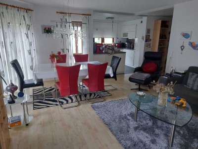 Modernisierte 2,5-Zimmer-EG-Wohnung in Weissach-Flacht