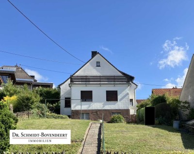 Neuwied-Feldkirchen: Einfamilienhaus mit spektakulärem Fernblick über das Rheintal!