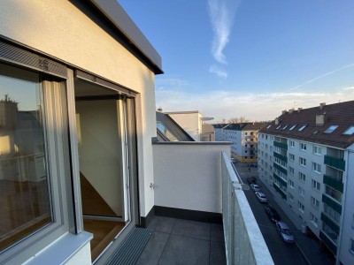 ANLEGERWOHNUNG - Dachgeschoßwohnung mit Balkon und Fernblick