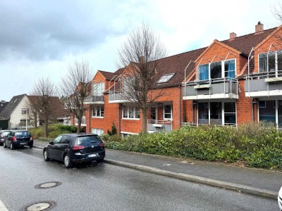 Im Auftrag z. verk.: 3-Zi.-Wohnung mit Terrasse u. Carport in ruhiger Lage am Viehburger Gehölz