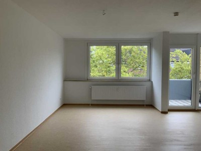 Bezugsfertige 1-Zimmer-Wohnung mit Balkon in Gelsenkirchen-Neustadt