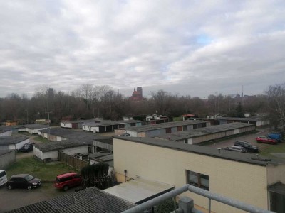 Schöne 3-Zimmer-Wohnung mit Balkon und Blick auf die Nikolaikirche