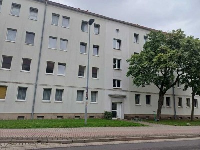Wir sanieren für Sie - 2- OG links