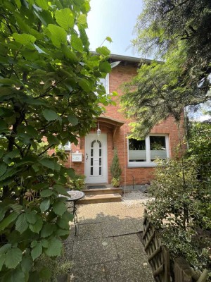 Günstiges 4-Raum-Reihenendhaus in Buchholz 21244, ab 06.09.25 auf Kleinanzeigen