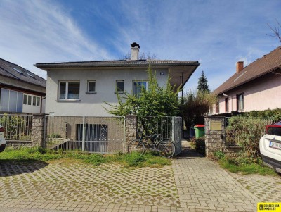872 m² großes Grundstück - Einfamilienhaus mit Garten