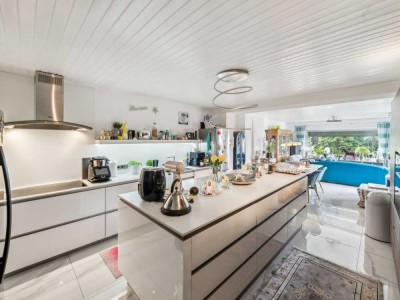 Große 4 Zimmer-Eigentumswohnung mit XXL Grundstück im schönen Kleinostheim