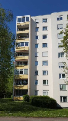 Teilmöblierte 3-Zimmer-Wohnung mit Balkon und Einbauküche in Böblingen