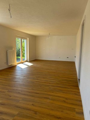 Erstbezug nach Sanierung: attraktive 4,5-Zimmer-Wohnung mit Balkon in Ottersweier