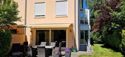 Reiheneckhaus mit 5 Zimmern, BJ 2004, zentral in Hilden, Spielstraße