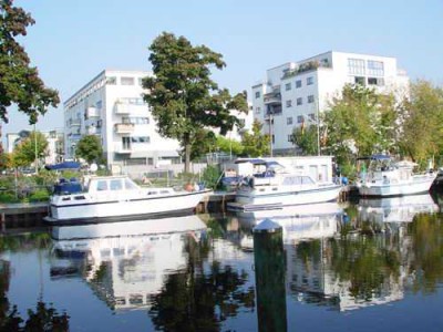 Dachgeschoß-Maisonettenwohnung mit Terrasse und Balkon